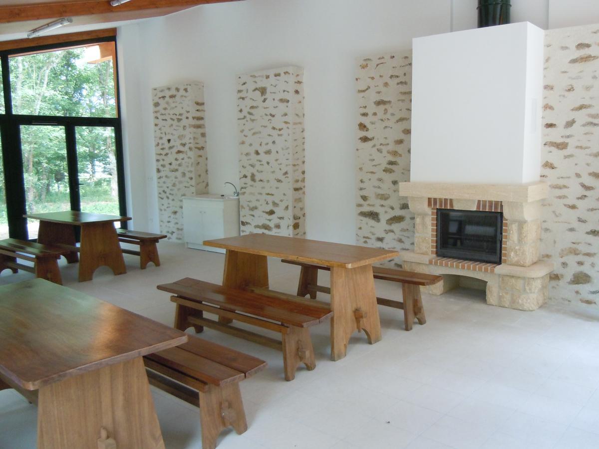 Roulottes De Bois Le Roi Villa Exterior photo